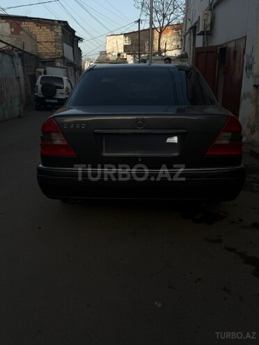 Mercedes C 220 1995, 300,000 km - 2.2 l - Bakı