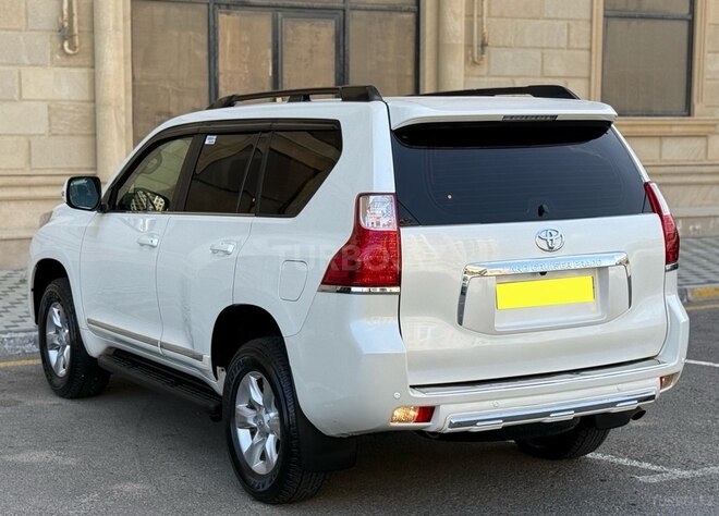 Toyota Land Cruiser Prado 2012, 145,000 km - 2.7 л - Bakı