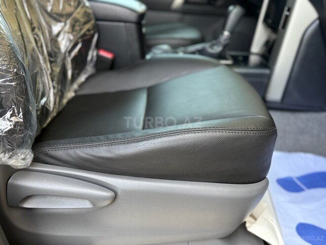 Toyota Land Cruiser Prado 2012, 145,000 km - 2.7 л - Bakı