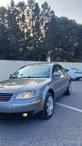 Volkswagen Passat 2003, 305,000 km - 1.8 l - Bakı