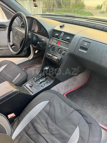 Mercedes C 180 1994, 300,000 km - 1.8 л - Bakı