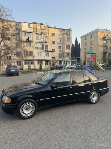 Mercedes C 180 1994, 300,000 km - 1.8 л - Bakı