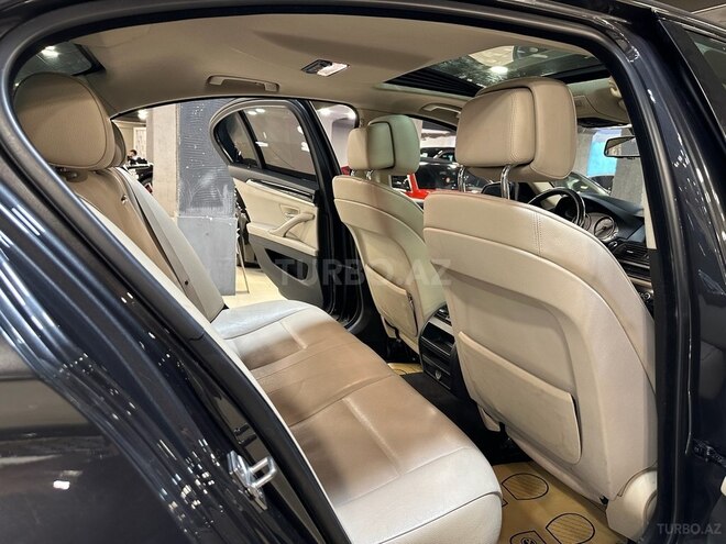 BMW 528 2012, 239,000 km - 2.0 l - Bakı