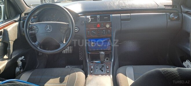 Mercedes E 230 1997, 436,000 km - 2.3 l - Bakı