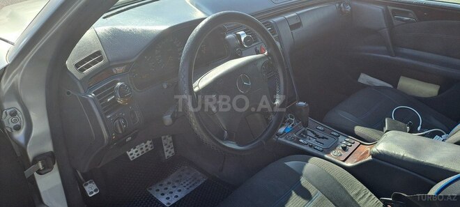 Mercedes E 230 1997, 436,000 km - 2.3 l - Bakı