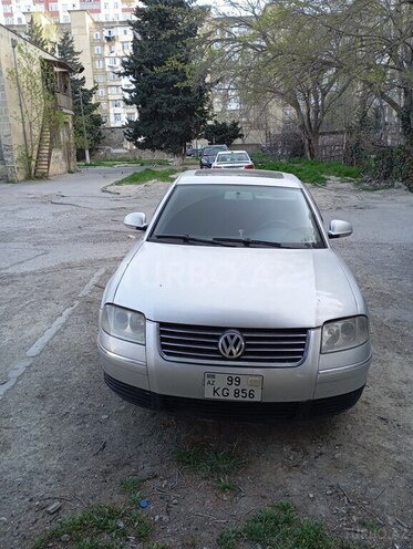 Volkswagen Passat 2004, 535,000 km - 1.8 l - Bakı