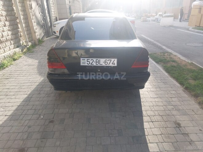 Mercedes C 200 d 1995, 250,000 km - 2.0 l - Bakı
