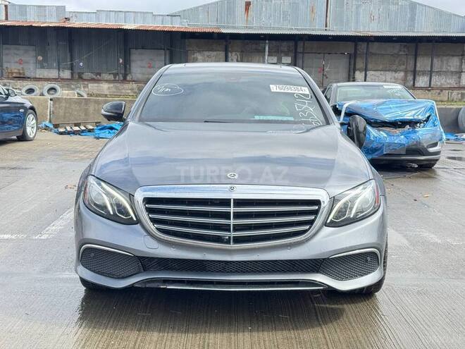 Mercedes E 300 4MATIC 2019, 112,972 km - 2.0 l - Bakı