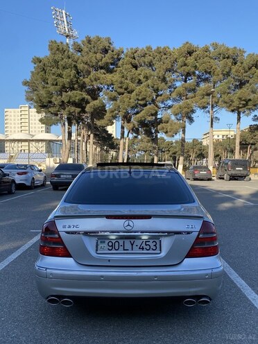 Mercedes E 270 2002, 324,000 km - 2.7 l - Sumqayıt