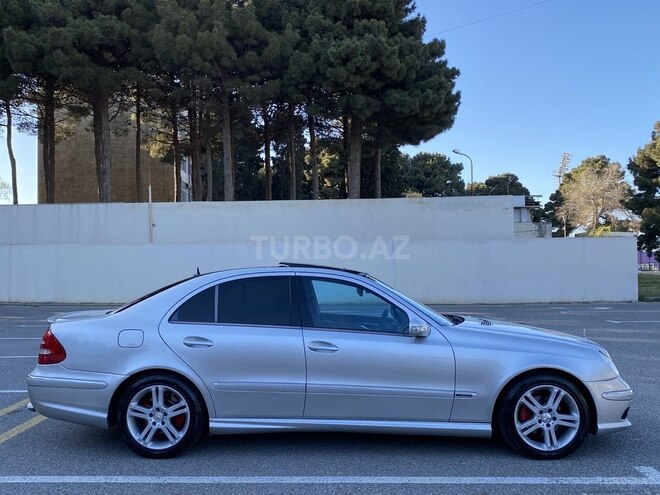 Mercedes E 270 2002, 324,000 km - 2.7 l - Sumqayıt