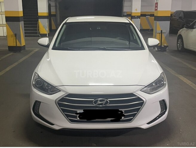 Hyundai Elantra 2016, 135,600 km - 2.0 l - Bakı
