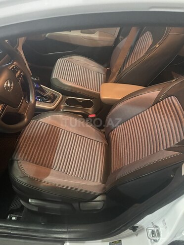 Hyundai Elantra 2016, 135,600 km - 2.0 l - Bakı