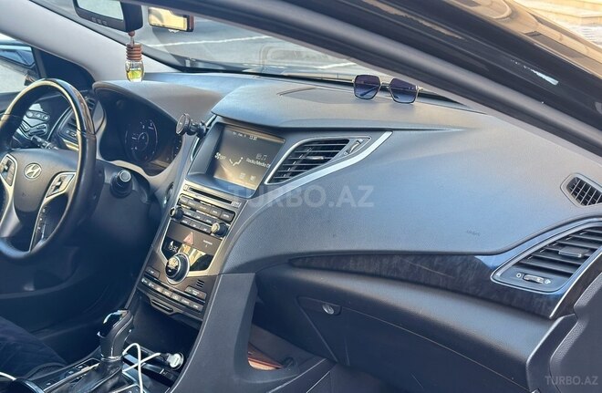 Hyundai Grandeur 2015, 190,000 km - 2.2 л - Bakı
