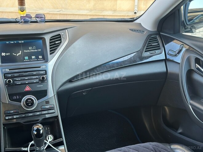 Hyundai Grandeur 2015, 190,000 km - 2.2 л - Bakı