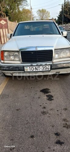 Mercedes E 200 d 1992, 255,000 km - 2.0 л - Masallı