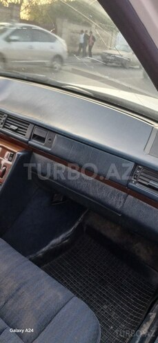 Mercedes E 200 d 1992, 255,000 km - 2.0 л - Masallı