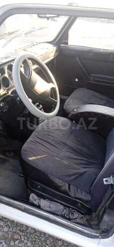 LADA (VAZ) 2105 1982, 360,000 km - 1.5 л - Qax