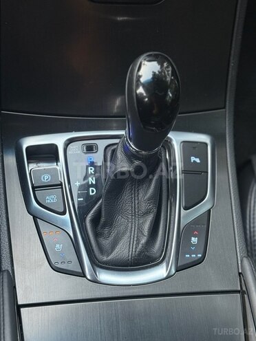 Hyundai Grandeur 2015, 190,000 km - 2.2 л - Bakı