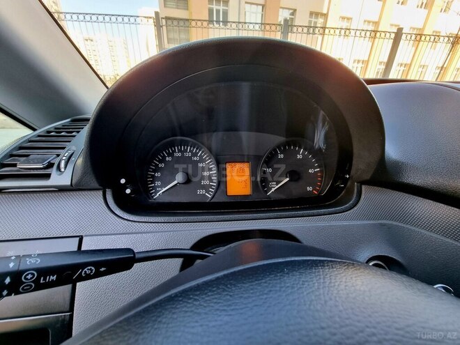 Mercedes Vito 111 2010, 258,200 km - 2.2 л - Bakı