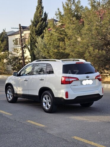 Kia Sorento-4
