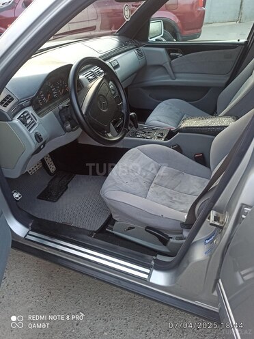 Mercedes E 230 1997, 502,000 km - 2.3 l - Bakı