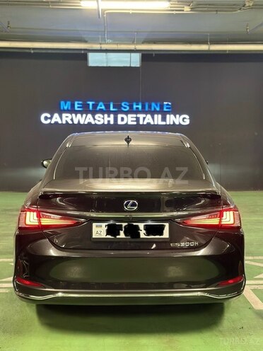 Lexus ES 300h 2022, 84,000 km - 2.5 л - Bakı