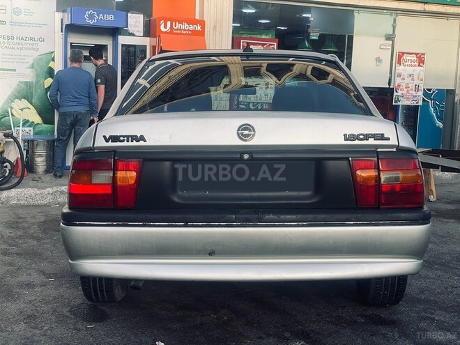 Opel Vectra 1992, 435,000 km - 1.8 l - Bakı