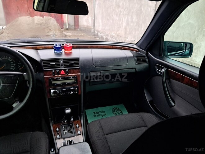 Mercedes C 240 1998, 360,000 km - 2.4 л - Göyçay