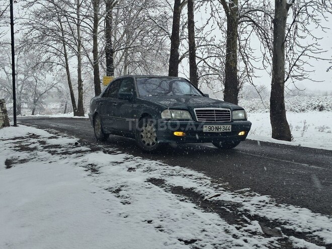 Mercedes C 240 1998, 360,000 km - 2.4 л - Göyçay