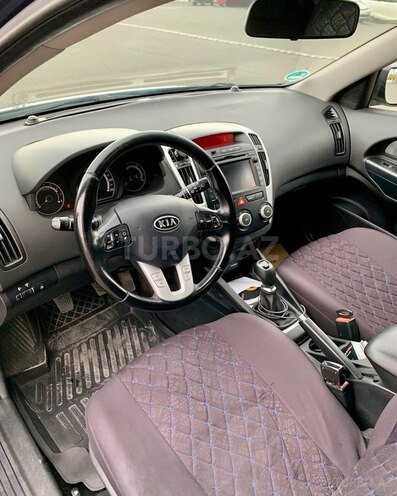 Kia Ceed 2010, 189,000 km - 1.4 л - Gəncə