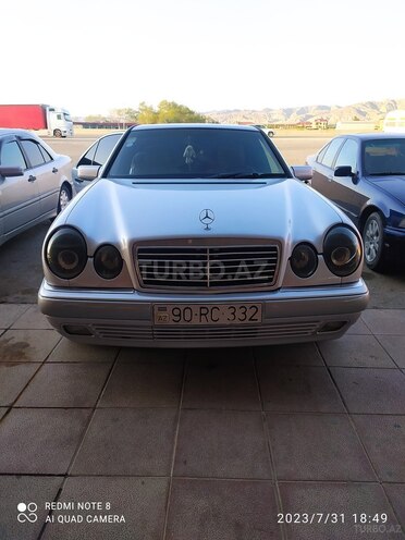 Mercedes E 230 1996, 418,282 km - 2.3 l - Hacıqabul