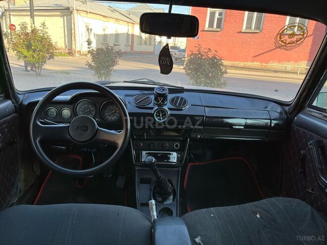 LADA (VAZ) 2106 1984, 93,444 km - 1.6 l - Quba