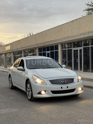 Infiniti  2011, 299,000 km - 3.7 l - Yevlax
