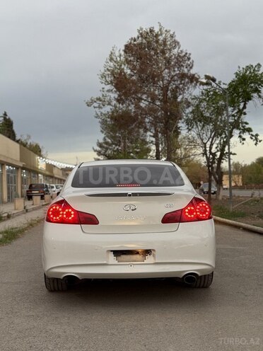 Infiniti  2011, 299,000 km - 3.7 l - Yevlax