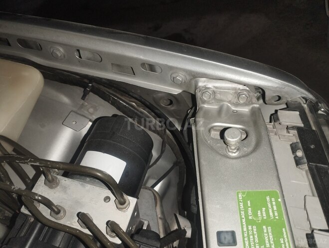 Mercedes C 200 1998, 286,000 km - 2.0 l - Bakı