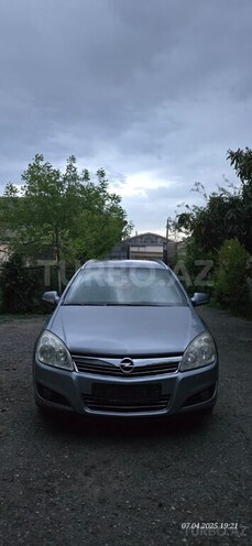 Opel Astra 2009, 305,500 km - 1.6 l - Bərdə