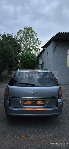 Opel Astra 2009, 305,500 km - 1.6 l - Bərdə