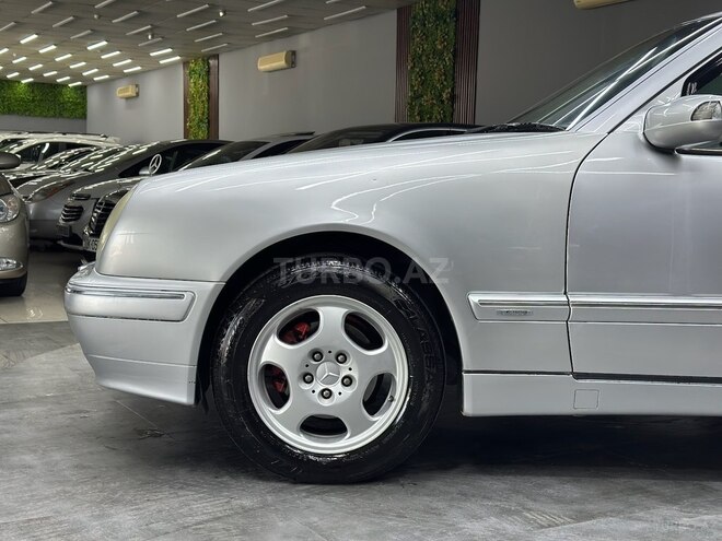 Mercedes E 240 2000, 335,378 km - 2.4 l - Bakı