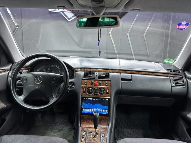 Mercedes E 240 2000, 335,378 km - 2.4 l - Bakı