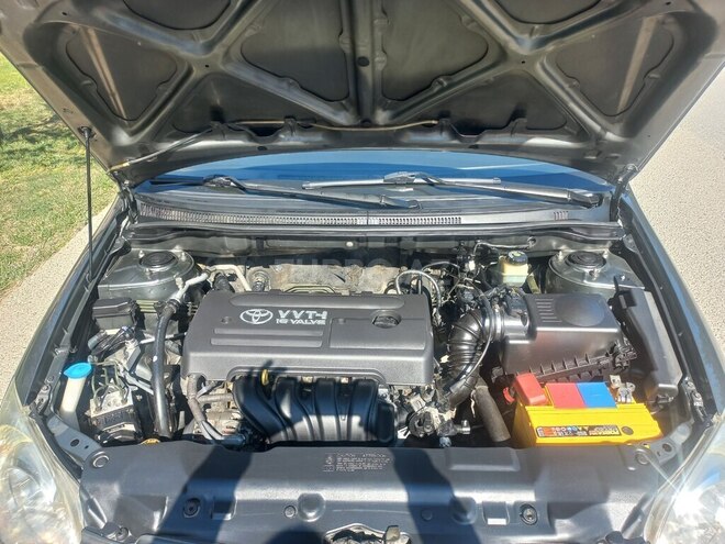 Toyota Corolla 2005, 291,600 km - 1.4 l - Sumqayıt