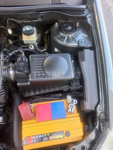 Toyota Corolla 2005, 291,600 km - 1.4 l - Sumqayıt
