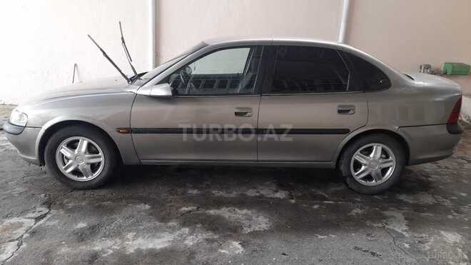 Opel Vectra 1998, 205,000 km - 2.0 l - Şəmkir