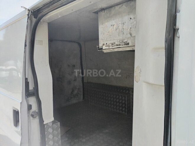 Ford Transit 2000, 123,400 km - 2.0 л - Quba