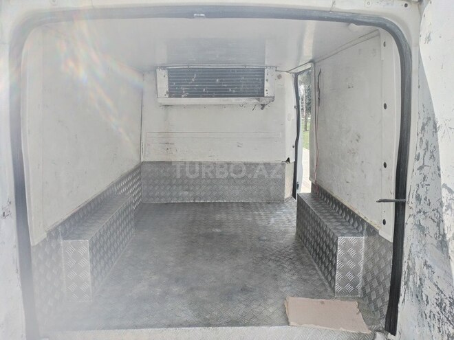 Ford Transit 2000, 123,400 km - 2.0 л - Quba