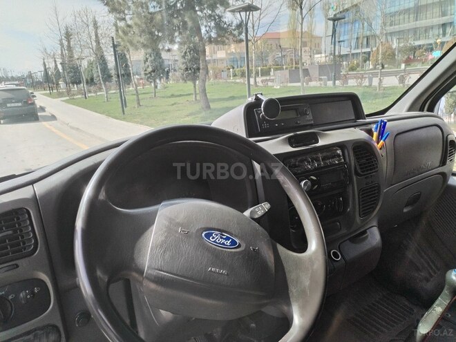 Ford Transit 2000, 123,400 km - 2.0 л - Quba