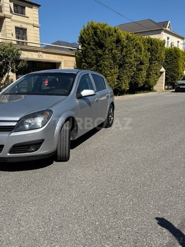 Opel Astra 2006, 285,000 km - 1.4 л - Sumqayıt