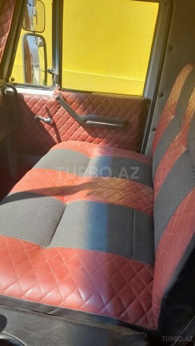 KamAz 55111 1997, 300,000 km - 11.0 l - Balakən
