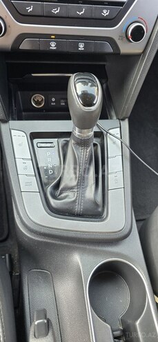 Hyundai Avante 2015, 147,000 km - 1.6 л - Bakı