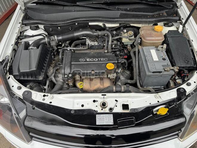 Opel Astra 2005, 219,800 km - 1.4 l - Gəncə