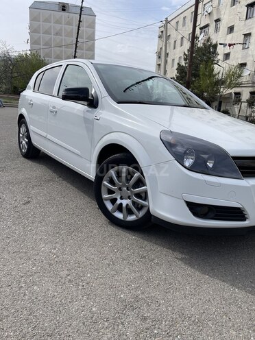 Opel Astra 2005, 219,800 km - 1.4 l - Gəncə
